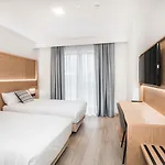 Ciudad De 3*