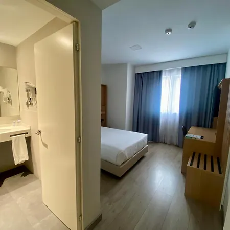 Ciudad De Hotel Ávila